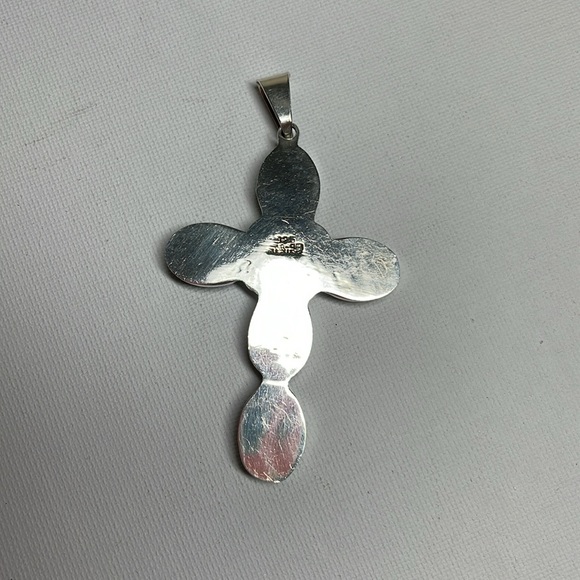 Sterling Silver and stone cross - Picture 3 of 7